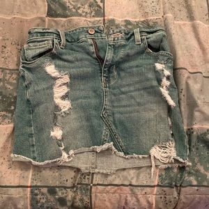00 High rise Hollister Jean Skirt
